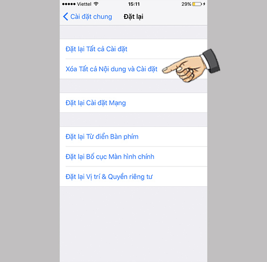 Chọn xóa tất cả nội dung và cài đặt